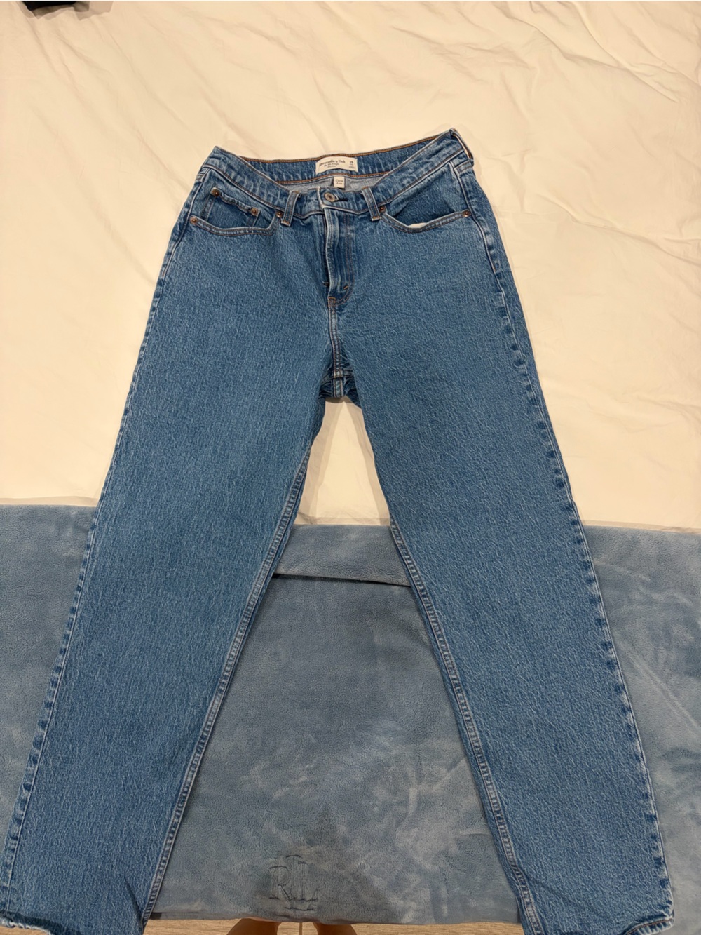 Abercrombie & Fitch Straight Leg Mid-Rise Jeans 8L Curve Love